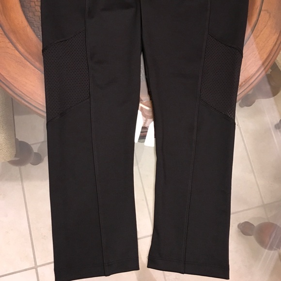 ❤️Pink Ultimate High Waist Ankle Leggings❤️ - Picture 2 of 4